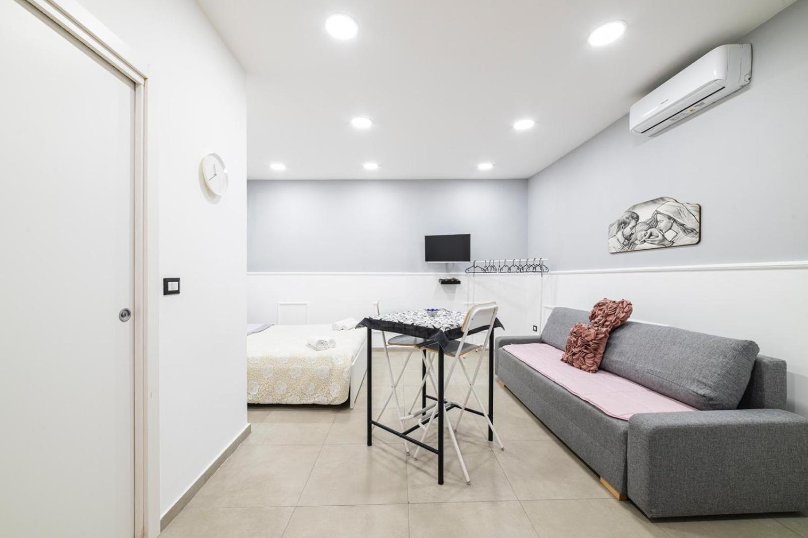 Apartament Many House Neapol Zewnętrze zdjęcie