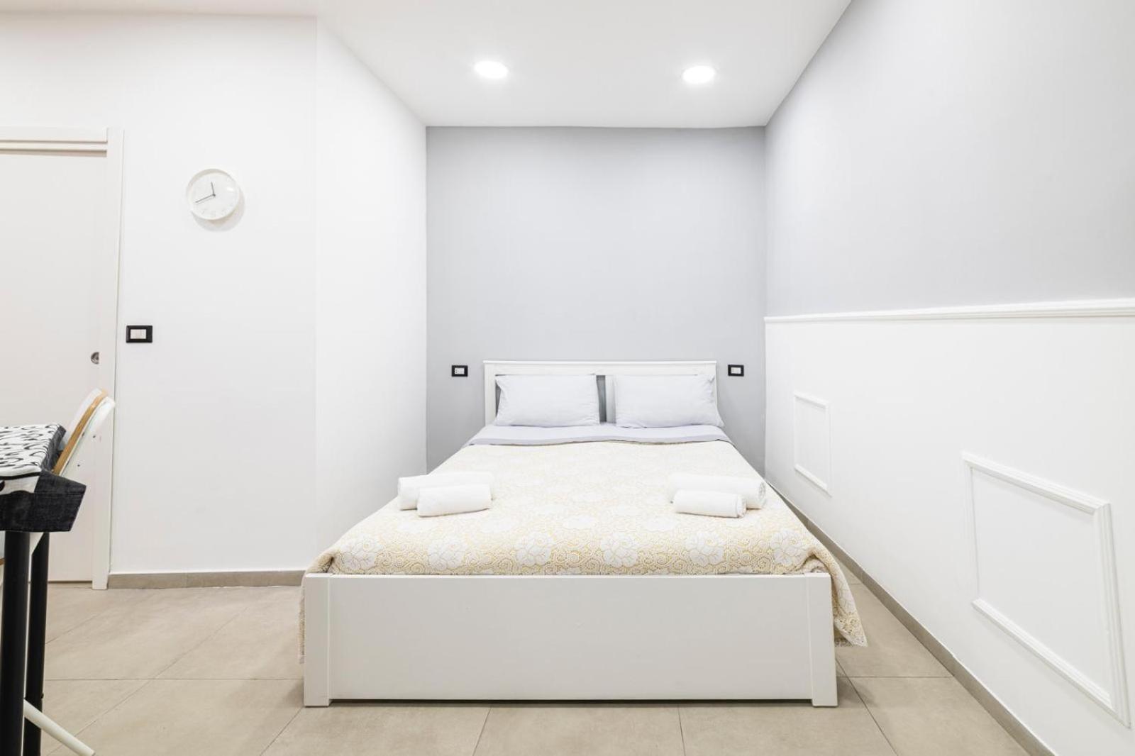 Apartament Many House Neapol Zewnętrze zdjęcie